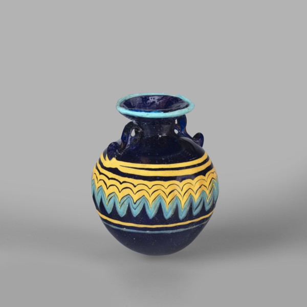 Globular aryballos, Egyptian workshop attributed, globular aryballos decorated at the widest point