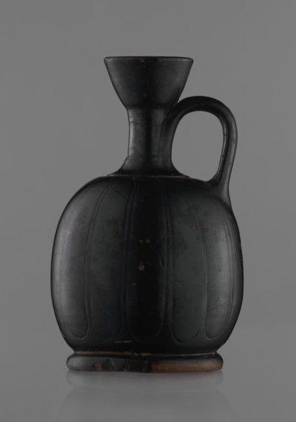 Black-finished aryballoi lekythos, Greek black-glazed pottery lekythos coated with black varnish.