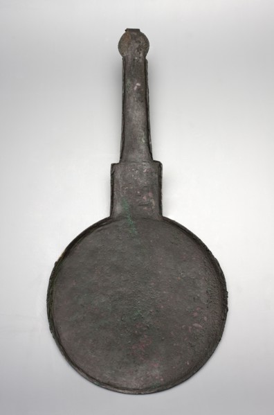 Hand mirror, creator unknown, late 4th century BC, place of origin unknown, mirror, height 36.5 cm,