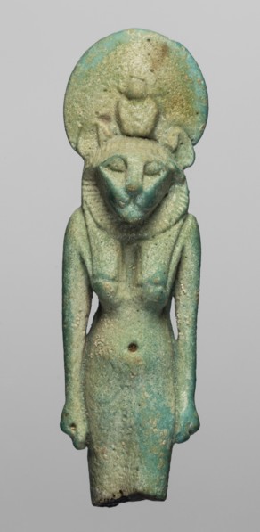 Amulet — figurine of a lion-headed goddess Sakhmet?, Figurine of the goddess Sakhmet with a lion's