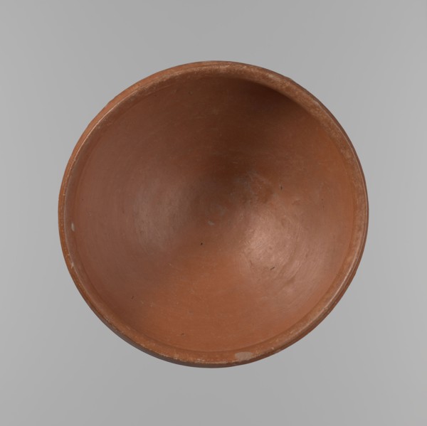 Medum type bowl, Medum type bowl with carination under the rim. Rim diameter smaller than the