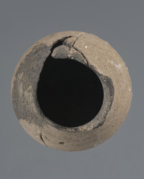 Vessel with a rounded bottom, unknown northern Mesopotamian workshop; vice-free vessels; Early