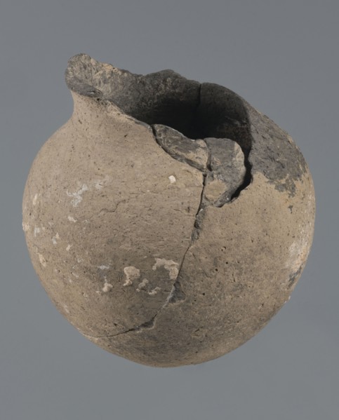 Vessel with a rounded bottom, unknown northern Mesopotamian workshop; vice-free vessels; Early