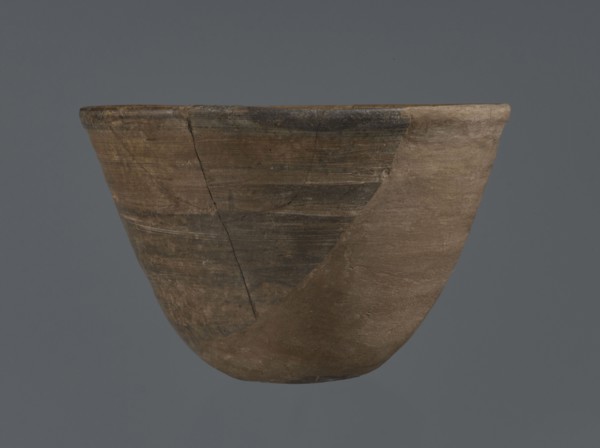 Bowl, unknown northern Mesopotamian workshop, metallic ware, viceless vessel, bowl, Early Jazira