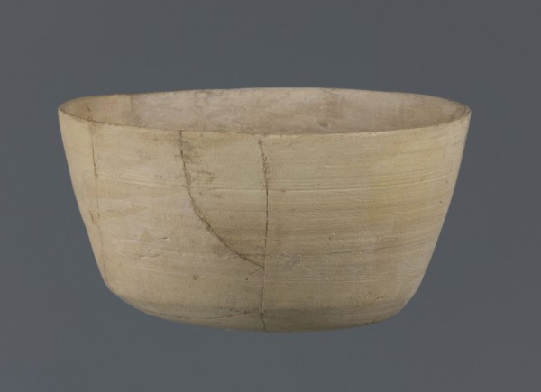 Bowl, unknown northern Mesopotamian workshop, Early Jazira III period ca. 2600–ca. 2350 BC. Clay