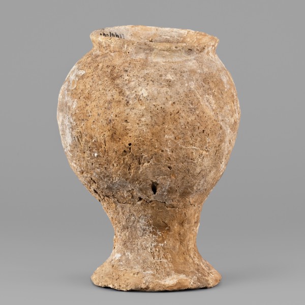 Beaker, unknown Northern Mesopotamian workshop; hand-made, asymmetrical miniature cup on a stem