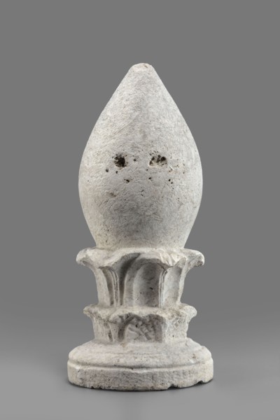 Pine cone-shaped cippus, classified Gallo-Classical scenography, architectural element of