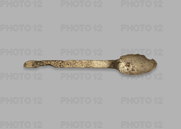 Medical tool fragment of strigil?, tool, height 12.8 cm, A single worn metal spoon lies