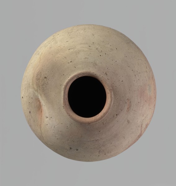 Vessel, Egyptian pottery, ceramics, clay vessel. Ovoid, slightly downward-stretching shape, widest