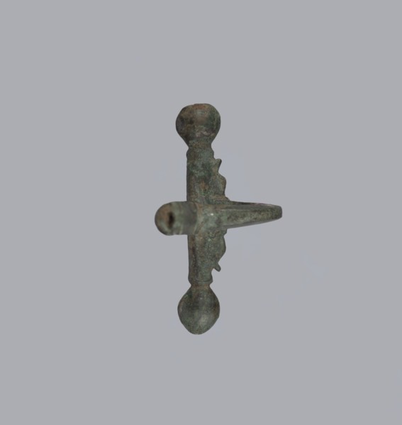 Onion-shaped fibula, Italy; bronze fibula with hinged structure: an arched ring formed from a