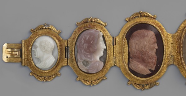 Bracelet with cameos; maker, Roniker, E. - purchased; portraits, gems, goldsmithery; Roman