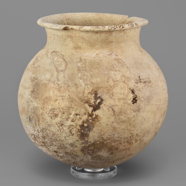 Vessel with a spherical belly, unknown northern Mesopotamian workshop; clay, spherical vessel with