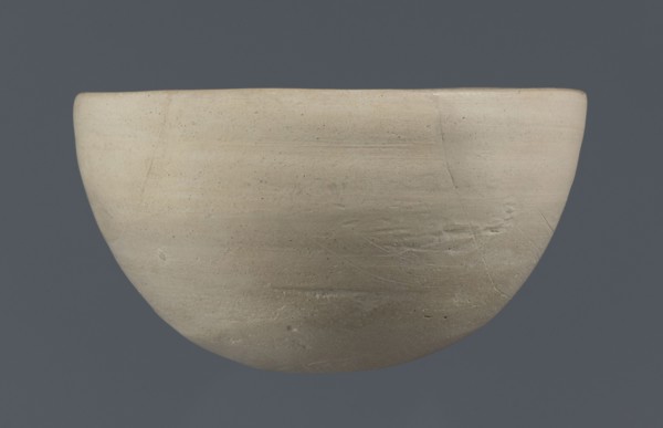 Bowl, unknown Northern Mesopotamian workshop; clay; Early Jazira III period ca. 2600–ca. 2350 BC /