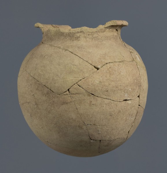 Spherical vessel, unknown Northern Mesopotamian workshop, Early Jazira III period ca. 2600–ca. 2350