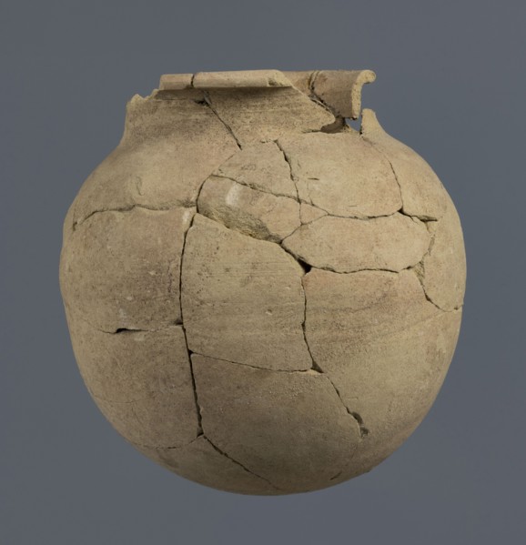 Spherical vessel, unknown Northern Mesopotamian workshop, Early Jazira III period ca. 2600–ca. 2350