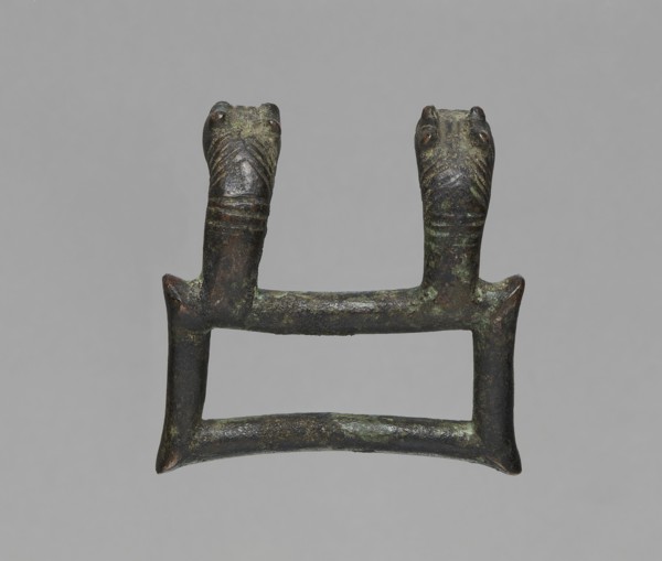 Buckle, Bronze buckle consisting of two parts in a shape similar to rectangles with joints. One