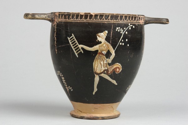 Skyphos, Skyphos with painted decoration. Engraved ornament at the upper edge of the vessel: an