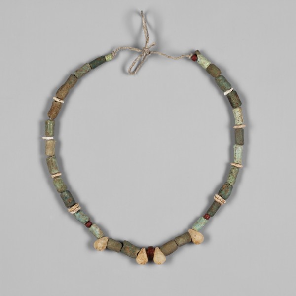 Necklace, salvage excavations, 4th Cataract Sudan, Necklace consisting of 28 cylindrical faience