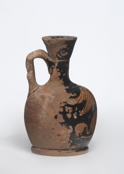 Lekythos with a sphinx. Small Attic red-figure lekythos with a vise. Narrow neck, round belly on a
