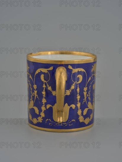 Cup, Manufacture nationale de porcelaine de Sèvres 1756–, manufacturer, 1803–1804, Sèvres;