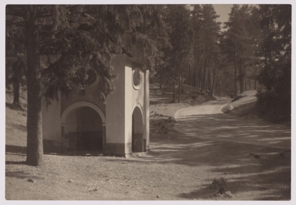 Calvary, Vilnius vicinity; photographer Jan Bulhak 1876–1950; ca. 1920; subject: Calvary of Vilnius