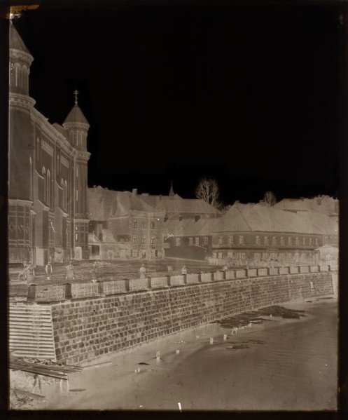 Vilnius. View from Užupis - Vilnia, fragment of Metropolitan and St. Anne Streets, side elevation