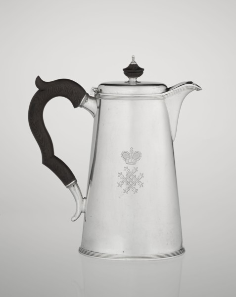 Conical coffee pot with hinged lid, slightly arched and flattened at the top, topped with a wooden