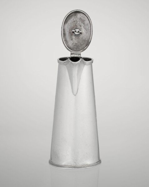 Coffee pot by Barnard, Edward & Sons Ltd London; goldsmiths; fl. ca. 1680–, and Clark, Alfred Ltd
