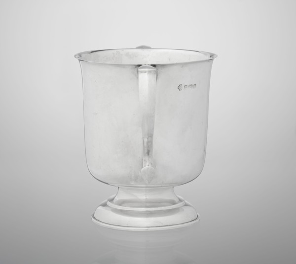Two-eared vase, Hutton & Sons Ltd goldsmith and silversmith firm; fl. 1800–1930, vase on a circular