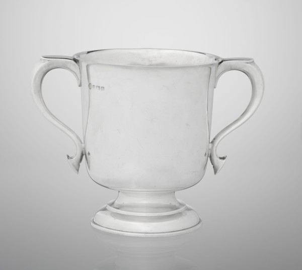 Two-eared vase by Hutton & Sons Ltd goldsmith and silversmith firm; fl. 1800–1930. Scrap-purchase