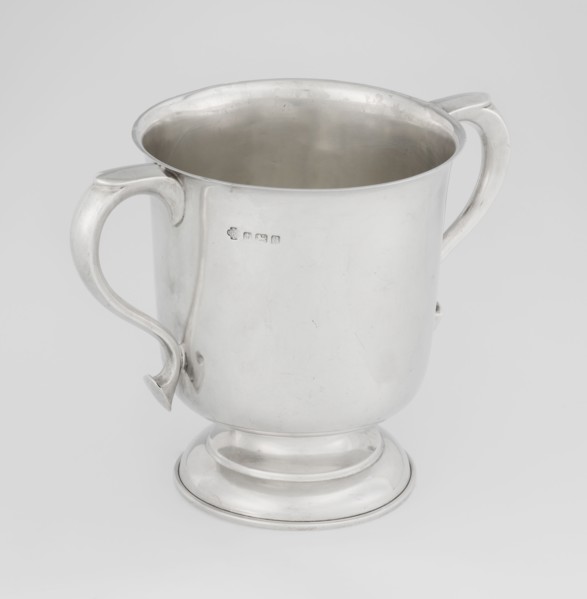 Two-eared vase, vase on a circular, stepped-profile foot and short stem, smooth, cylindrical, with