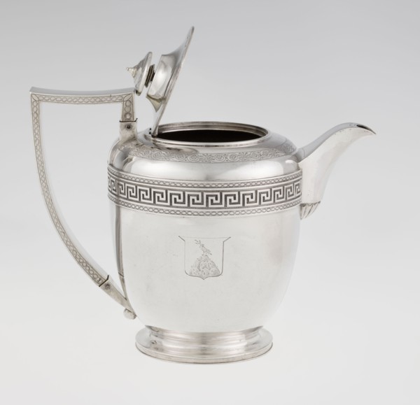 Teapot by John Emes fl. 1796–1808, goldsmith. Ovoid teapot on a circular base with lid; upper part