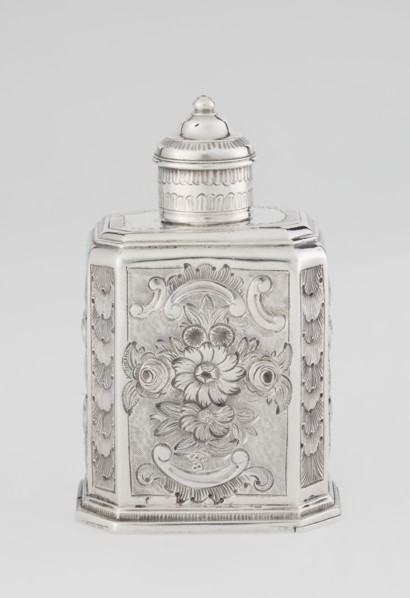 Tea caddy, Nash, Bowles fl. 1720–ca. 1725 goldsmith; rococo; tea accessory; cuboid tea caddy with