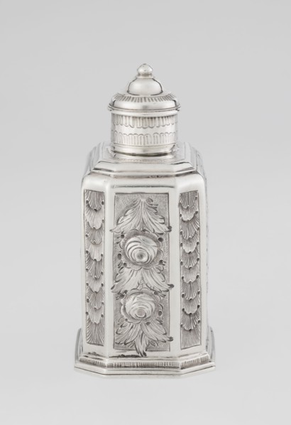 Tea caddy, Nash, Bowles fl. 1720–ca.1725 goldsmith; rococo style; tea accessory; cuboid tea caddy