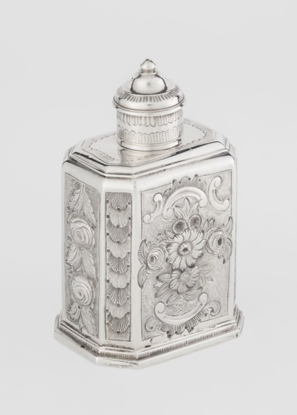 Tea caddy by Nash, Bowles fl. 1720–ca.1725 goldsmith; rococo style; made to contain loose-leaf tea.