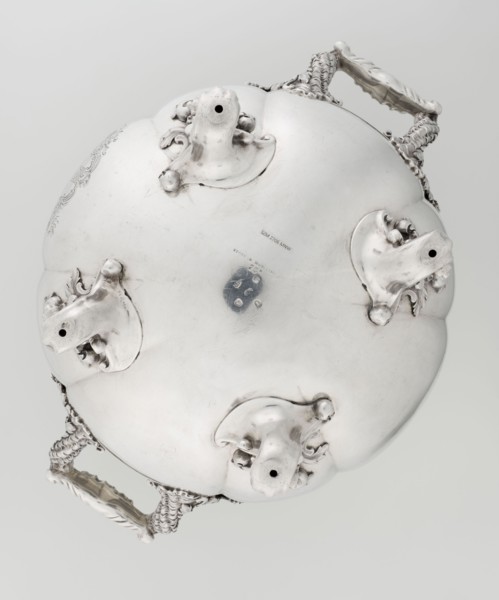 Punch vase, made by Paul Storr 1771–1844 and the firm Storr & Mortimer London; goldsmiths, fl.