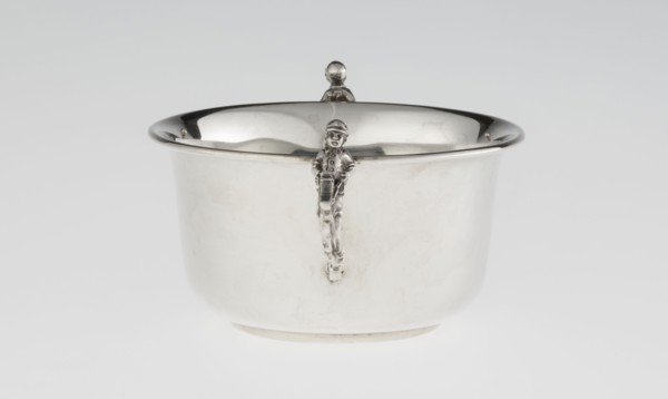 Porridge bowl porringer, goldsmith/silversmith maker, cylindrical bowl with a flat bottom, slightly