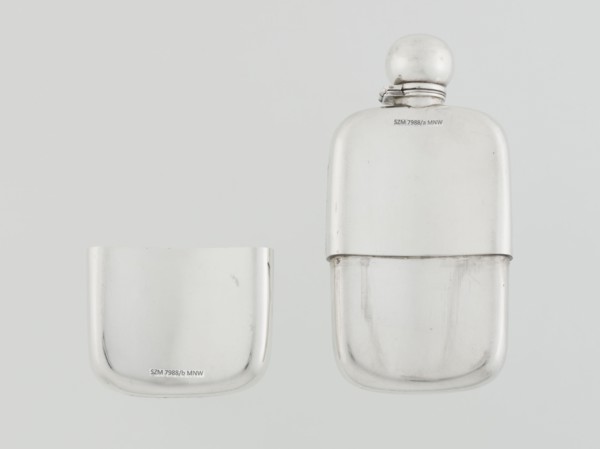 Hip flask, George & Sons Birmingham; goldsmith's firm; fl. 1825–1928 maker; so-called cuboid hip