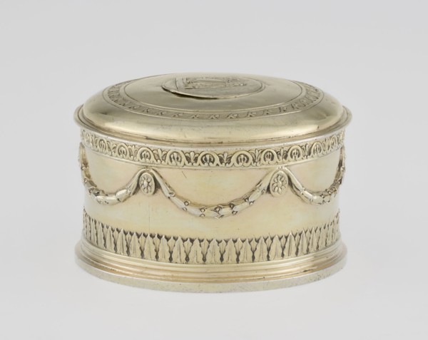 Toilet box, maker: Thomas I Pitts fl. 1755–ca. 1793, goldsmith; style: Classicism/Georgian/George