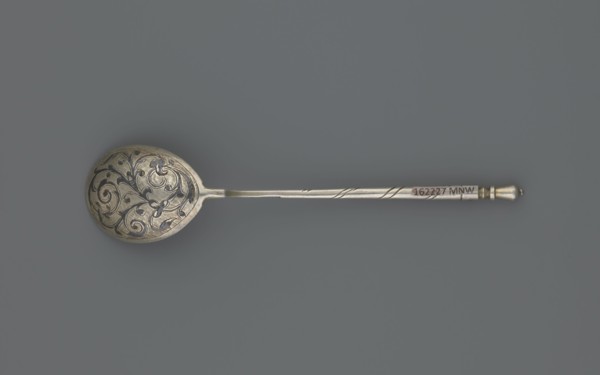 Decorative spoon by Dmitriyev, M fl. 1854–1877, goldsmith. Teardrop-shaped scoop decorated on the