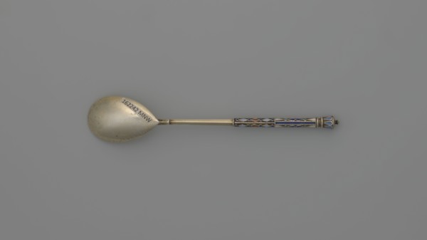 Souvenir spoon by Nikolai Struliev fl. 1886–ca. 1910, goldsmith. Decorative spoon with