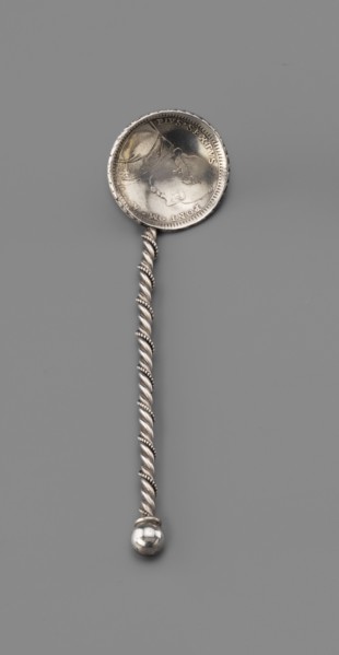 Souvenir spoon, Paderewski, Ignacy Jan 1860–1941, Souvenir spoon with a scoop from the papal medal