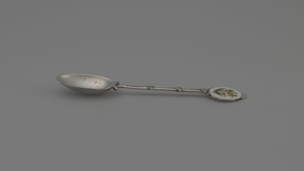 Decorative spoon, Deakin & Francis Ltd Birmingham; goldsmith's firm; fl. 1786- — paderewski, Ignacy