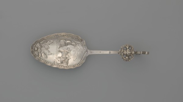 Decorative spoon, Paderewski, Ignacy Jan 1860-1941 - testament provenance, pastoral scenes.