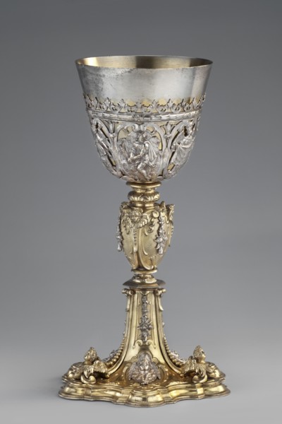 Mass chalice by Schwestermüller, David I fl. 1628–1678, goldsmith. Ovoid nodus and goblet with an