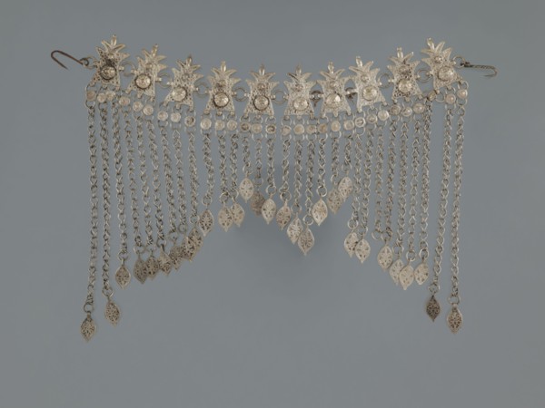 Necklace, 19th century, Middle East, Islamic art; pendants, body and garment ornament, female
