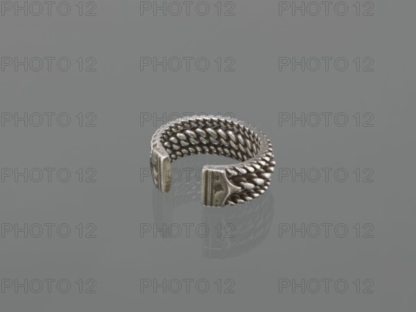 Bracelet, 19th century, Middle East, Islamic art; body/female/hand ornament, fashion accessory;