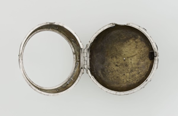 Pocket watch by John Bushman 1692–1720. Silver pocket watch in three cases: outer case covered with