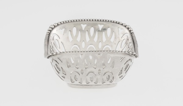 Openwork basket by Steinhart & Co Birmingham, London; goldsmith, merchant; active 1897–1930.