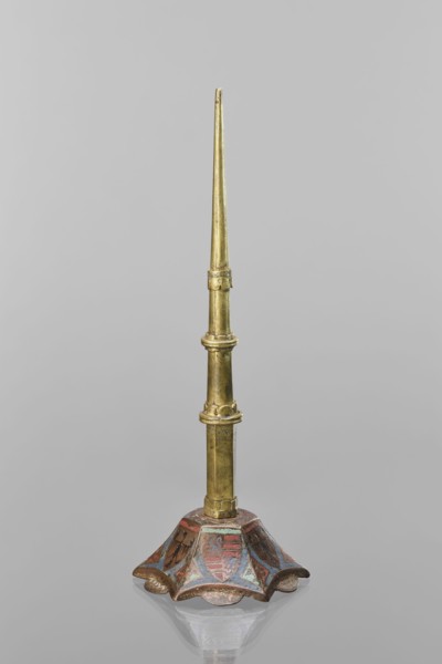Candlestick, enamel on a hexagonal base tapering toward the top with a shaft; on each side a coat